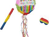 une piñata avec un message « Joyeux anniversaire » et une batte