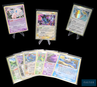 cinq cartes de couleurs et de motifs différents sur fond noir