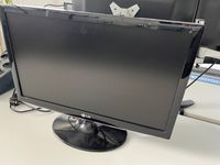 un ordinateur DELL avec deux écrans PHILIPS sur bras articul… (photo 2)