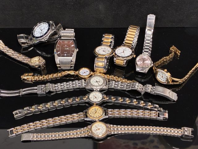 12 montre bracelets fantaisies (Yema, Casio, Lip, Certus, Citizen...