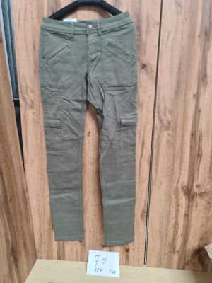 Lot de 35 pantalons femme Bonobo ? Coupe slim kaki style car…