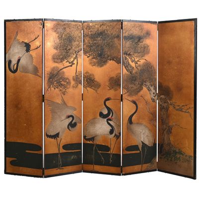 an image of a room divider with a painting of cranes on it