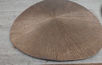 Lot de 2 tables basses, plateau doré et pieds métal noir, Di… (photo 2)