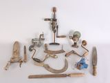 a lot of tools that are sitting on a table