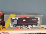 a box truck that is sitting on top of a box