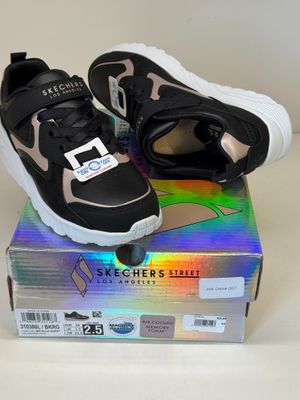 Paire DE Chaussures Enfant Skechers Metallic Burst Taille 34…