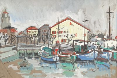 many boats that are sitting in the water