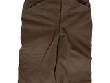 Pantalon marron pour garçon avec bretelles, sur fond blanc