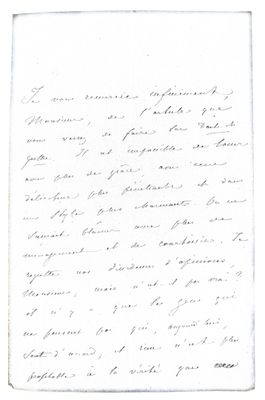 un gros plan sur une écriture manuscrite sur une feuille de papier