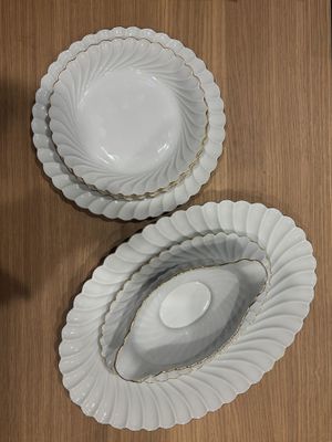 HAVILAND, Limoges : Partie de service de table en porcelaine…