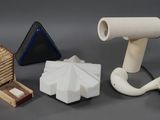 many different items that are sitting on a table