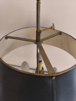 Lampe bouillotte trois lumières en bronze, abat-jour en tôle… (photo 4)