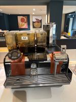 Une machine à café THERMOPLAN mastrena