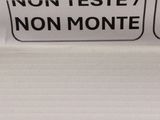 a picture of a sign that says non teste / non monte