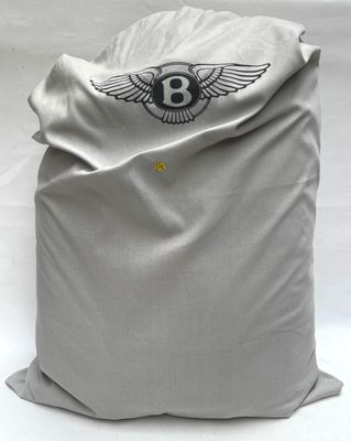 BENTLEY - Housse pour véhicule BENTLEY Dans son sac siglé