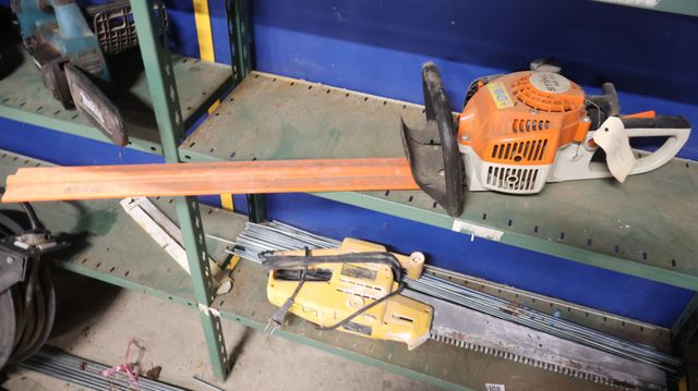 STIHL HS 45 – Taille haie thermique. Non testée  