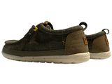 men ' s boat shoes with a brown and brown color scheme