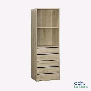 une image représentant une grande armoire en bois à tiroirs