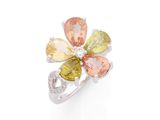 une bague en forme de fleur, sertie de saphirs multicolores et de diamants, signée Van Cleef