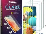 a set of three glass screen protectors for the samsung s9