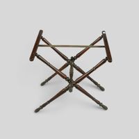 Table-plateau de majordome en bois naturel. (photo 4)