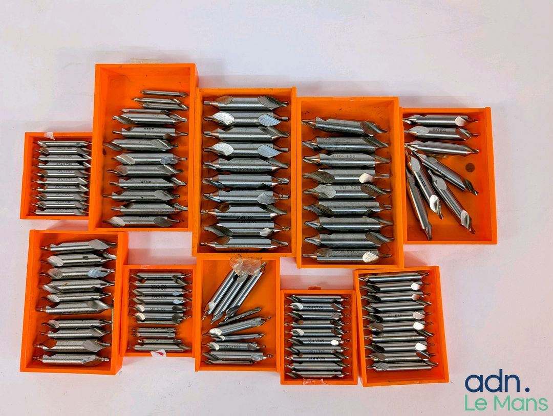 Lot de 100 forets à centrer. - Ce lot chez vous partout en F…