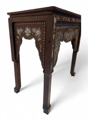 Console à hauteur d'appui en bois exotique et marqueterie de…