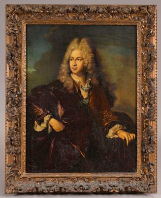 portrait d'un homme vêtu d'un manteau marron, tenant un oiseau dans la main