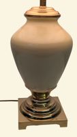 Lampe de salon avec fût globulaire en céramique laquée émail… (photo 2)