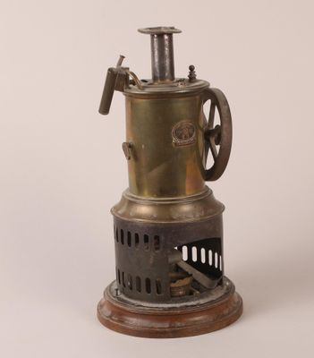 Ernst PLANK. Ancienne machine à vapeur miniature en laiton e…