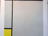 l'image d'une photo d'une photo d'un tableau posé sur une table