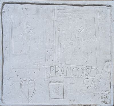 a picture of a plaque on the side of a building