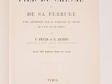 un livre ouvert avec un titre en noir et blanc