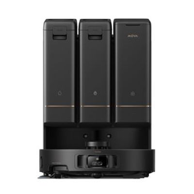les deux batteries sont fixées à la station de recharge