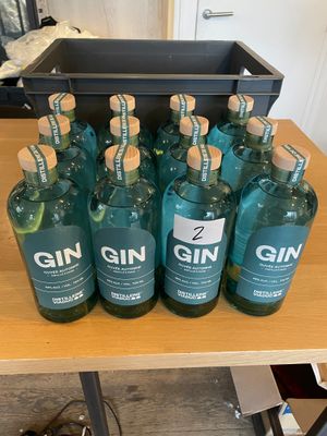 12 bouteilles de GIN cuvée automne paris 45° contenance : 70… - Photo 1