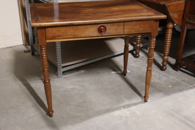 Table à écrire Louis Philippe, un tiroir en ceinture. - Photo 1