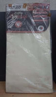 Matelas bébé Climatisé TINEO 60x120 cm, épaisseur 10cm (ref:…