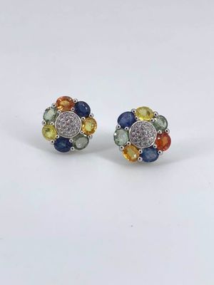 Boucles d'oreilles en argent serties de saphirs multicolores…