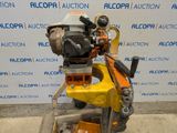 a machine that is sitting on top of a cart