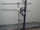 une photo d'une machine posée sur un chariot