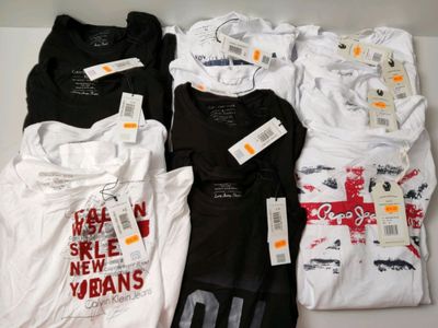 Lot de 12 vêtements CALVIN KLEIN et PEPE JEANS de diverses t… - Photo 1