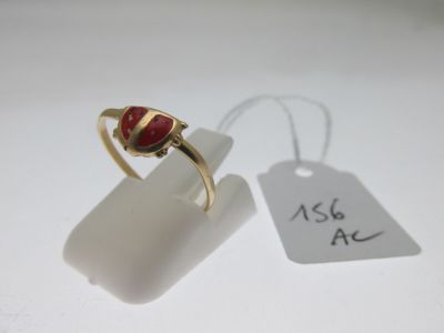 bague monture or 750°/°° ornée d'une coccinelle émaillée, … - Photo 1