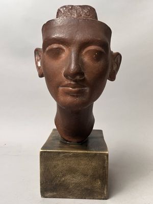 Dans le goût de l'Egypte antique, Buste de Nefertiti