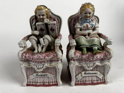 Deux pots à tabac (pièces satyriques)