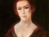portrait d'une femme vêtue d'une robe marron et d'un châle rouge