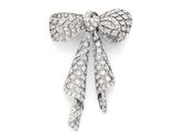 une image représentant une broche en forme de nœud en diamant sur fond blanc