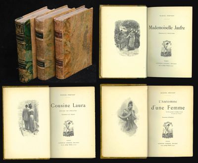 six livres contenant des illustrations de femmes et d'enfants sur fond noir