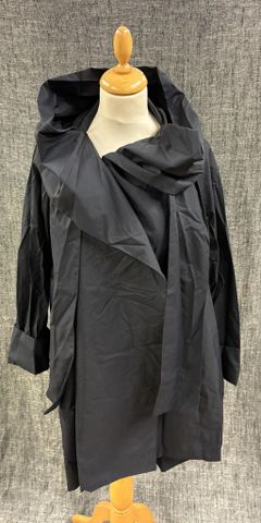 VIVIENNE WESTWOOD Label Red – Veste imperméable déstructurée noir...