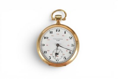 gros plan d'une montre de poche sur une surface blanche