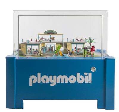 une vitrine Playmobil contenant un jeu de construction